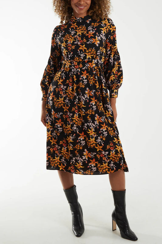 Autumnal leaves dress